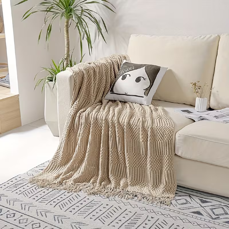 Textured Tassel Throw Blanket – Ivory / Khaki