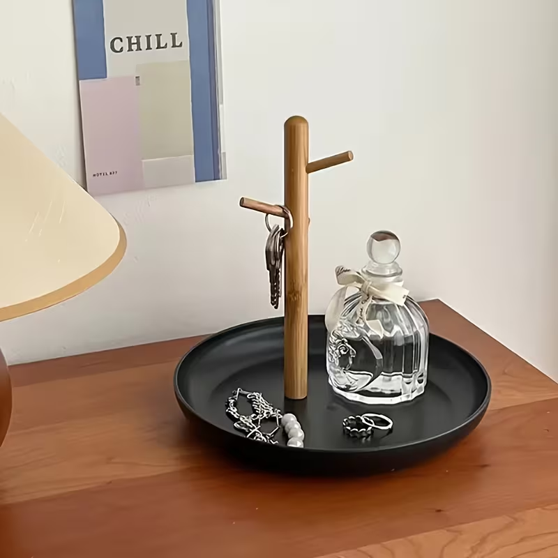 Ceramic Tray with Bamboo Tree Hook Stand – White / Black